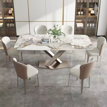 Moran Purple Cross W/4 Chairs