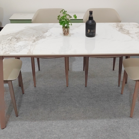 Dining Table W/4 Chairs